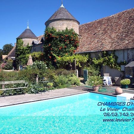 ホテルLe Vivier Challes 部屋 写真